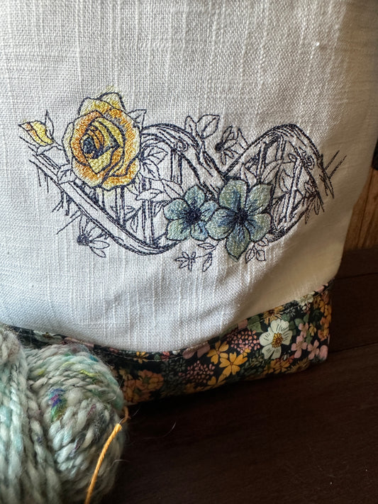 Gardening in my DNA Medium Project Bag
