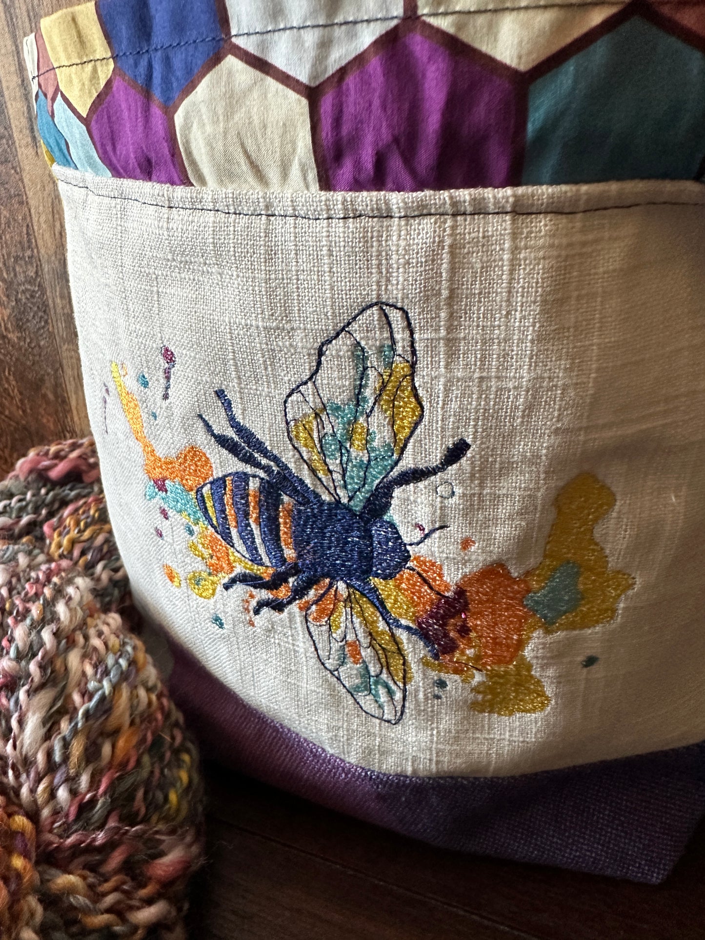 Buzzy Bees Medium Project Bag