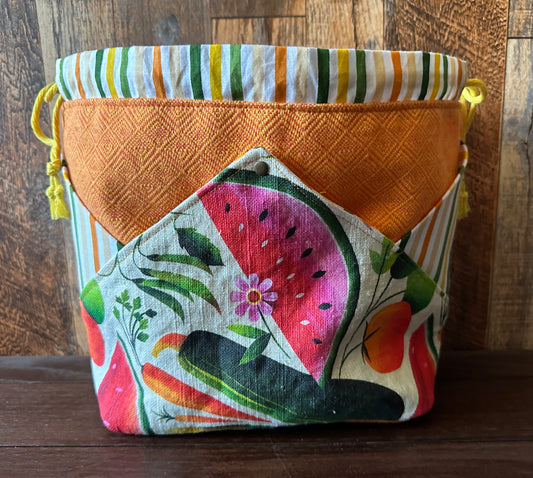 Summer Garden Plenty O' Pockets Large Drawstring Pouch