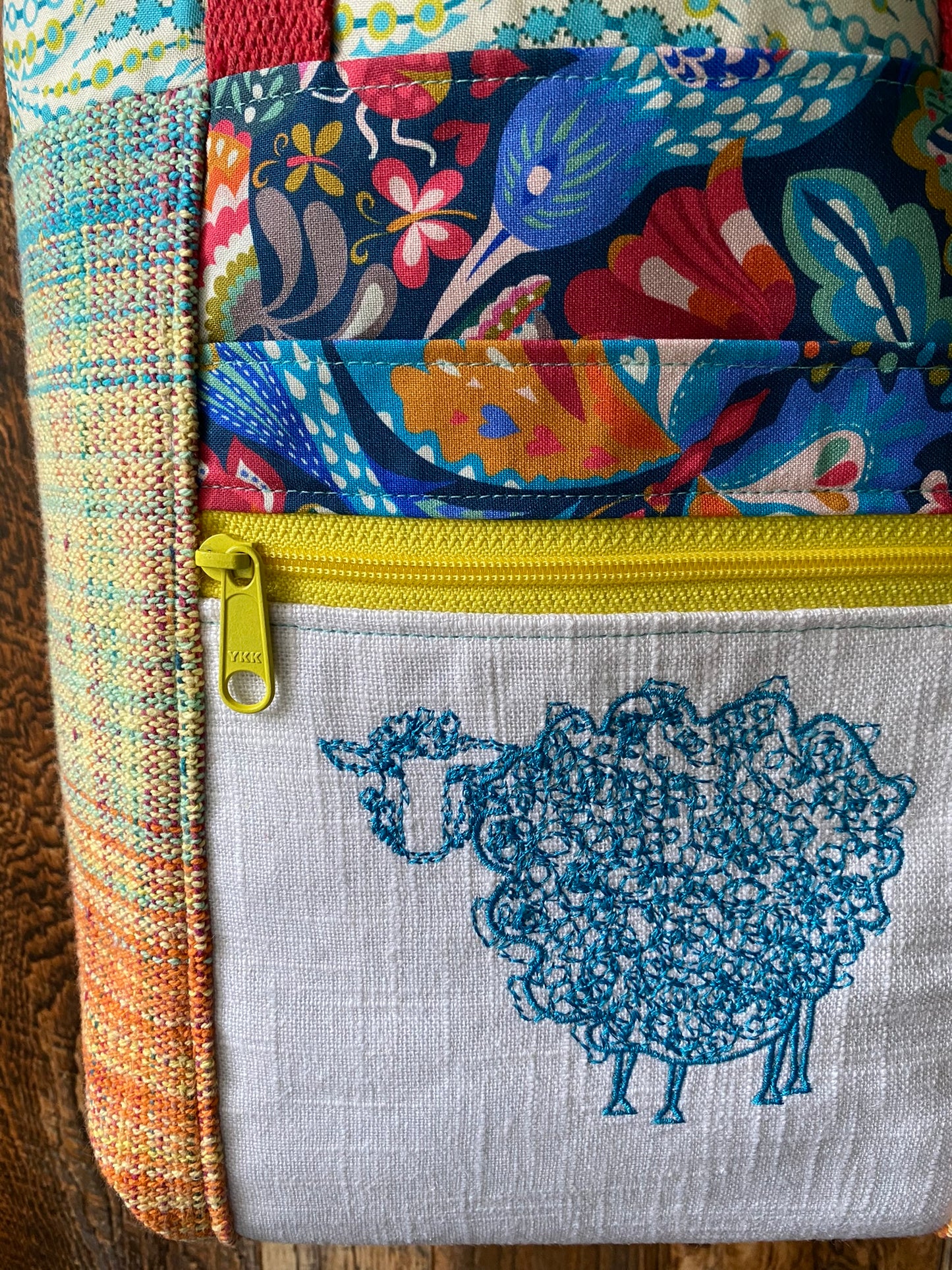 Blue Sheep Medium Firefly Project Bag