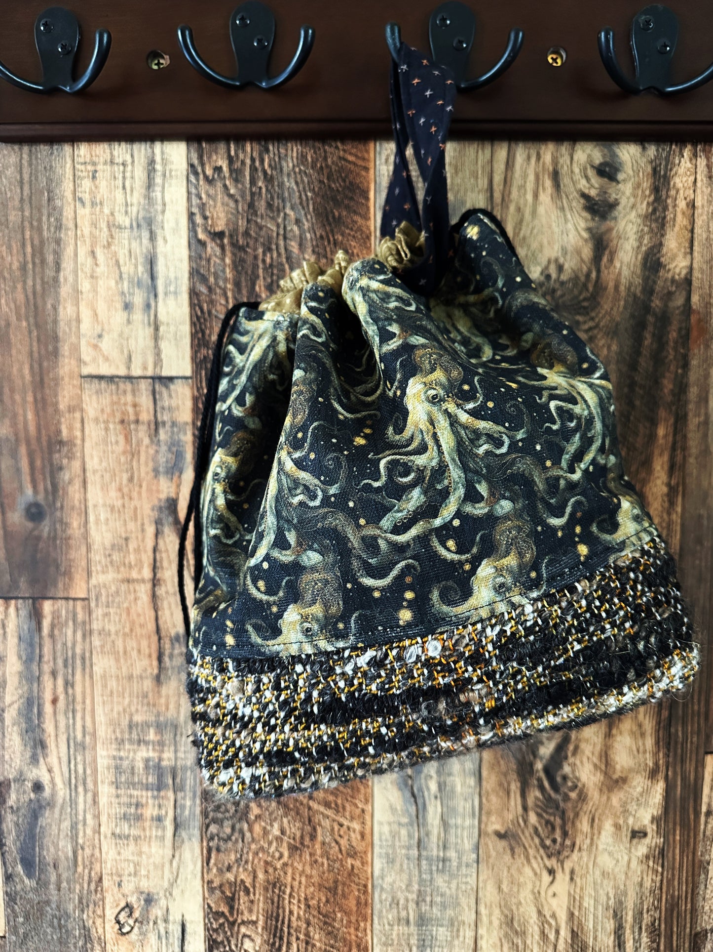 Eldritch Octopus with Handwoven Mohair Medium Project Bag