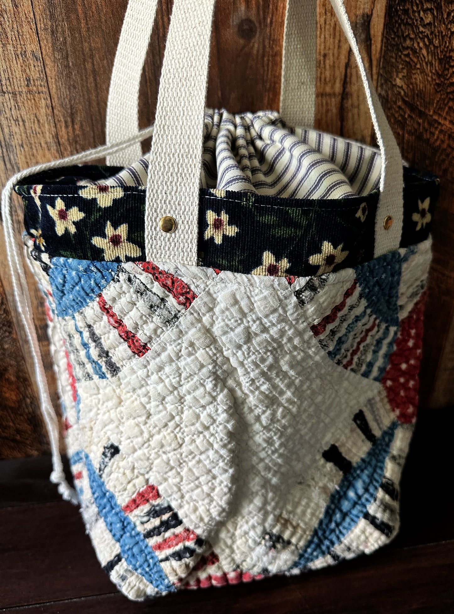 Repurposed Heritage Quilt Medium Deluxe Project Bag