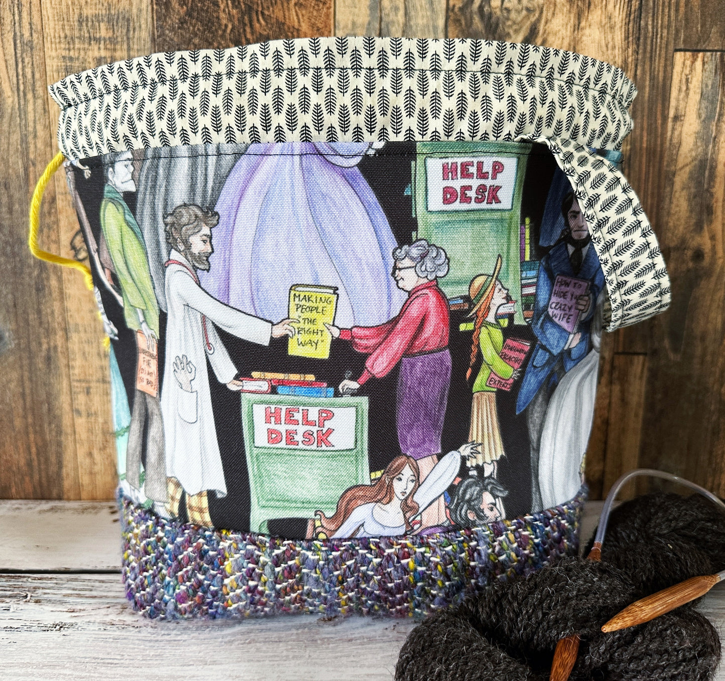 Help Desk with Handwoven Wool Medium Project Bag