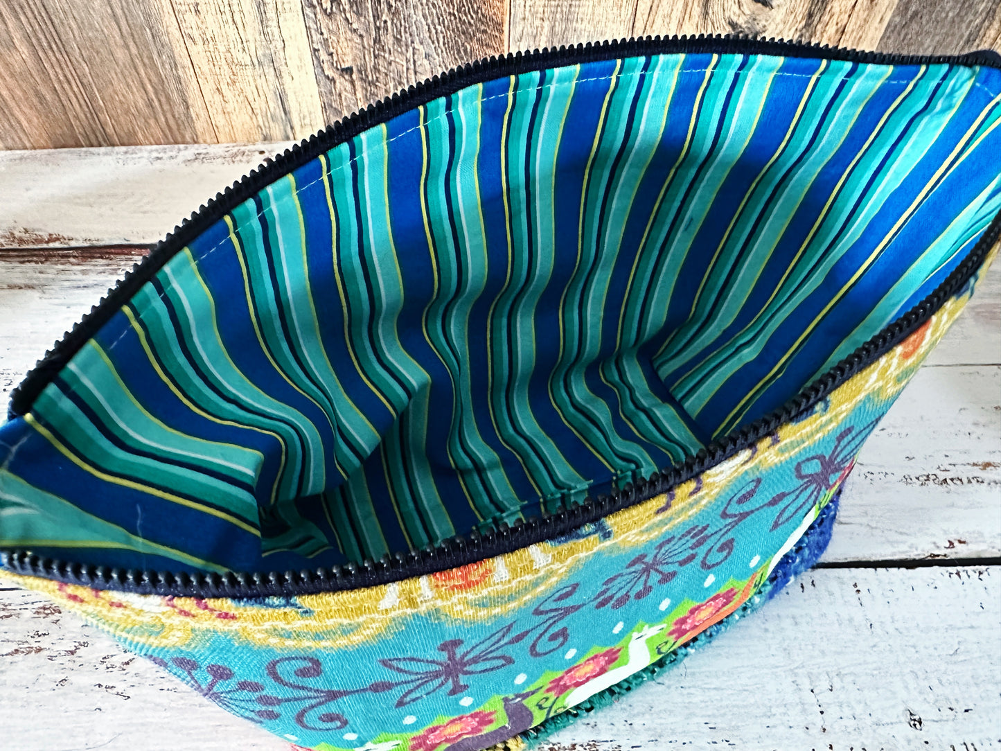 Llama Parade & Handwoven Wool Medium Open Wide Bag