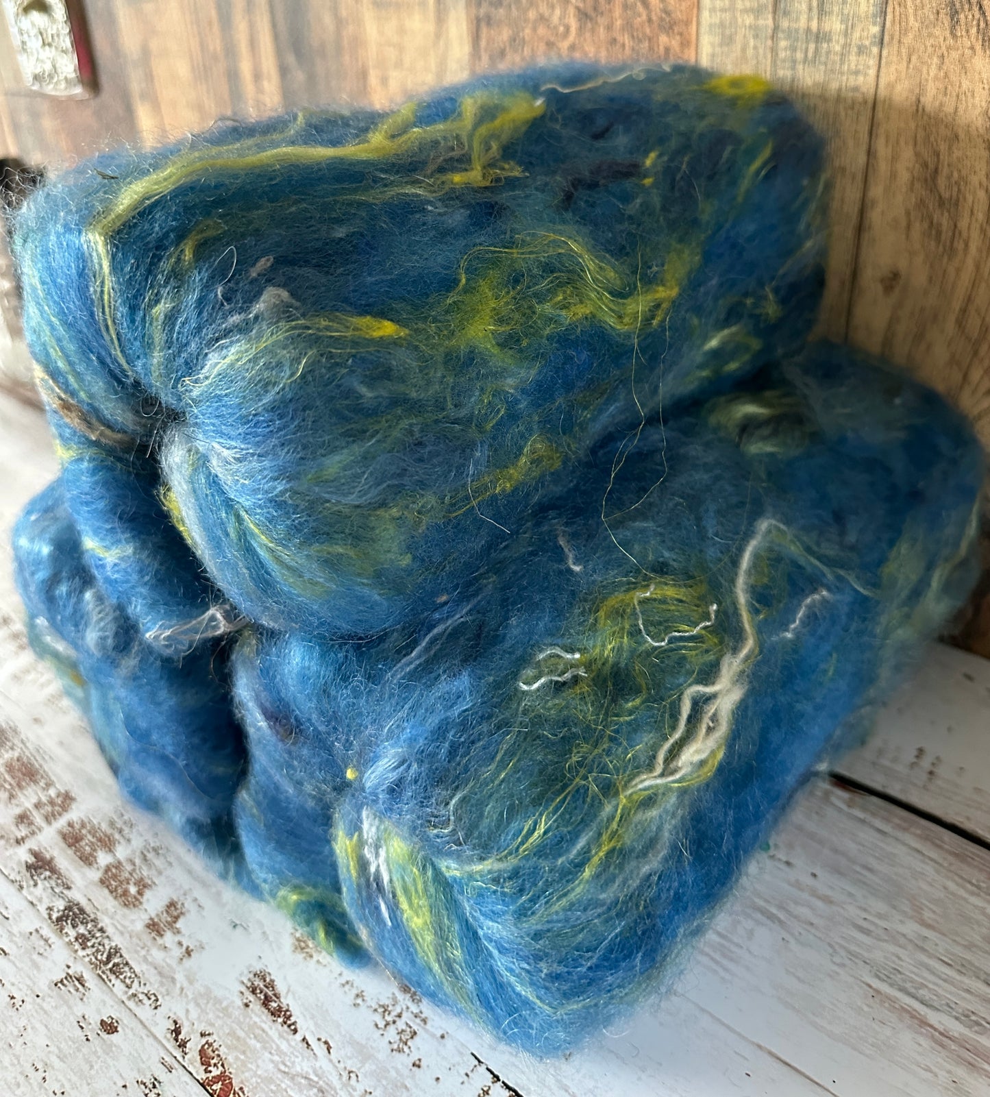 VERY ARTY Art Batts ~ Shetland and Mohair Batt for Spinning or Felting ~ Blues