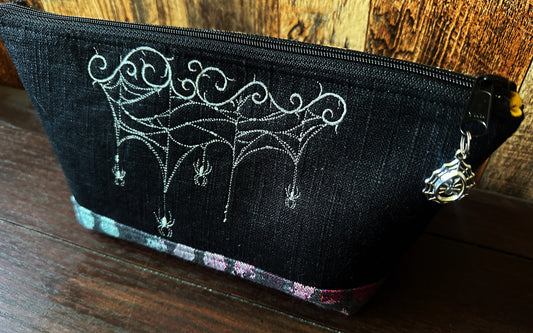 Cobweb Drape Medium Open Wide Spindle Bag