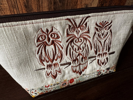 Trio of Owls Medium Open Wide Spindle Bag