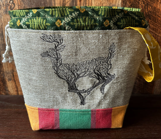 Deer in the Leaves Small Project Bag