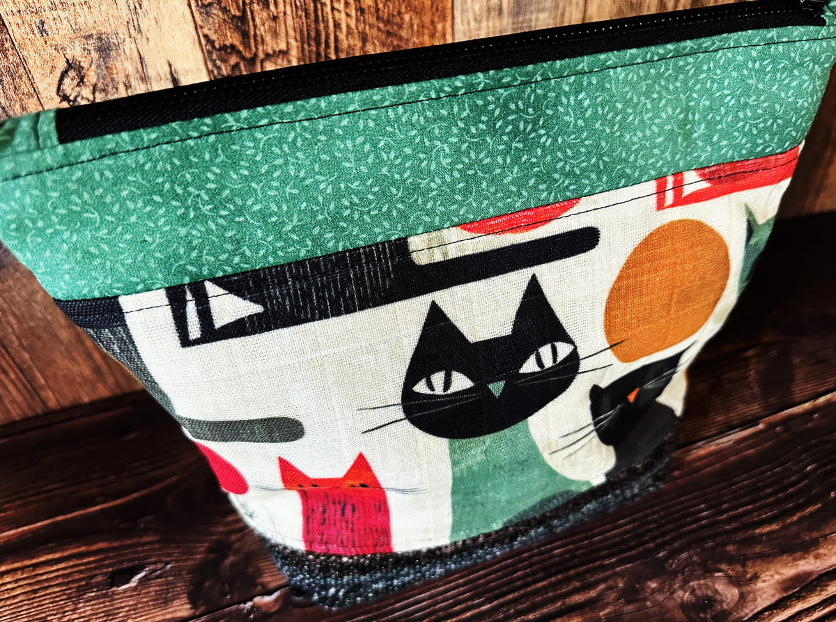 Mid Mod Cats with Woven Wool Cosmetic or Zipper Bag