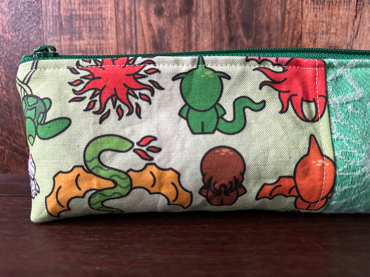 Lovecraft's Monsters Long and Lean Zipper Bag