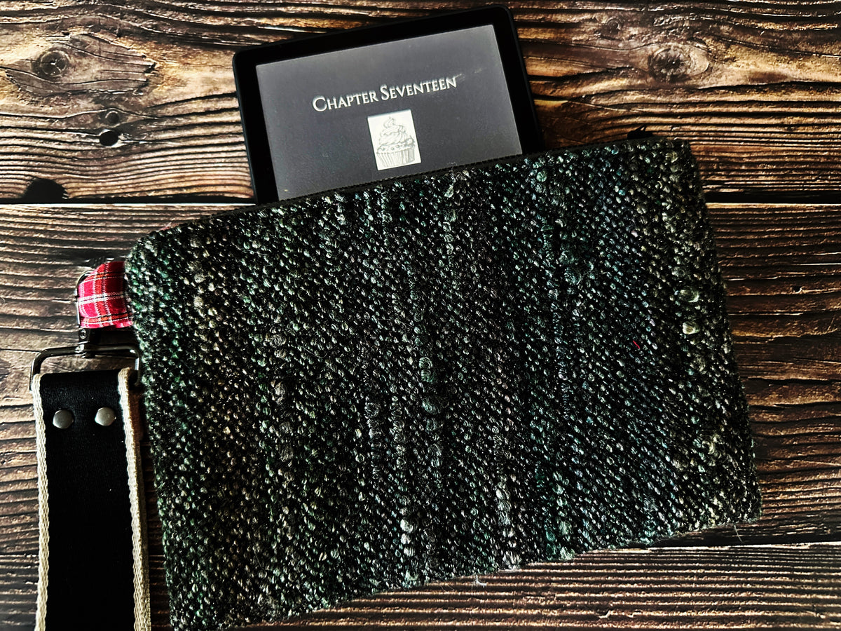 Mid Mod Cats & Handwoven Wool Double Zipper Clutch, Perfect for E Readers