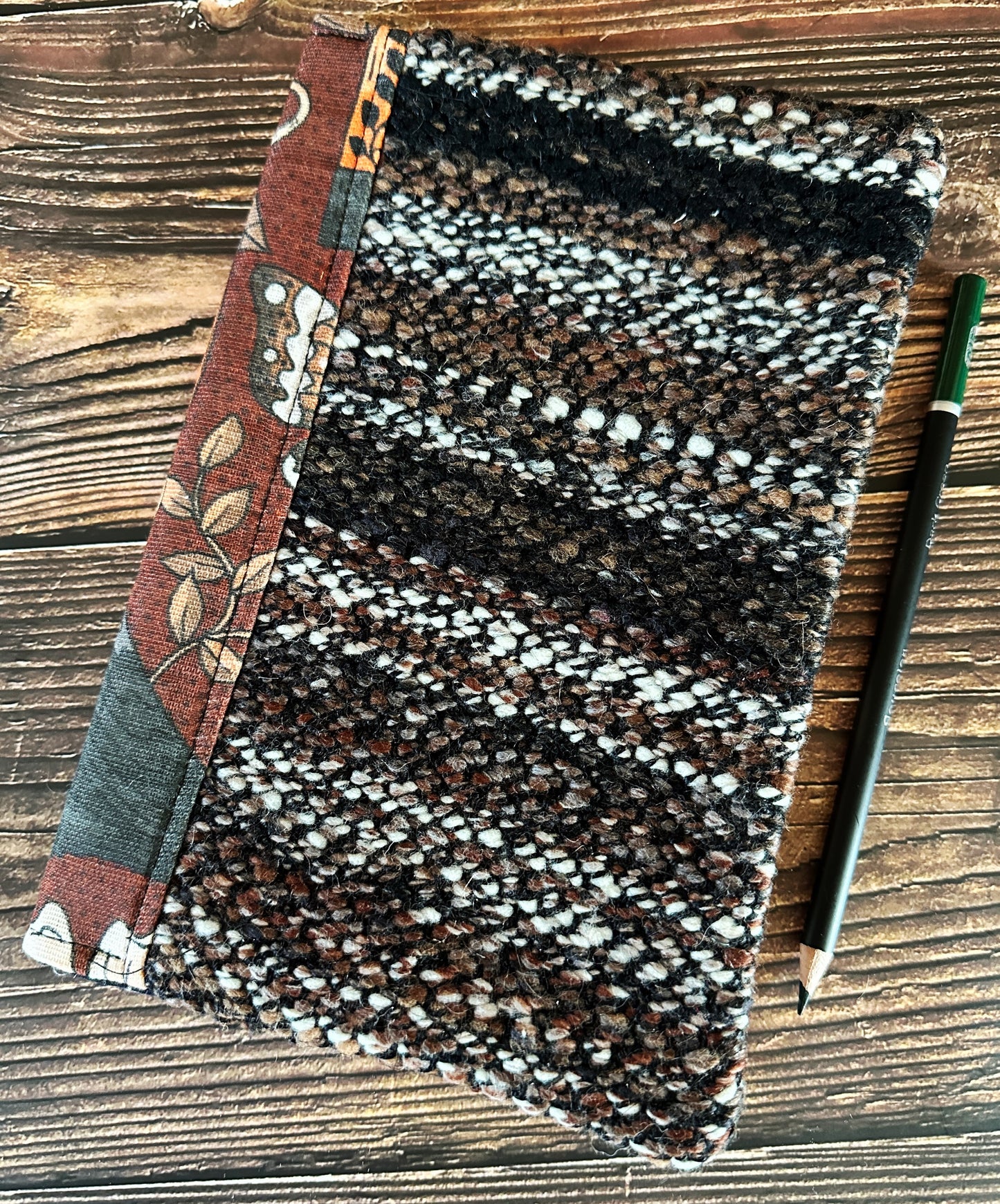Reading Raven with Handwoven Wool Adjustable A5 Journal Cover