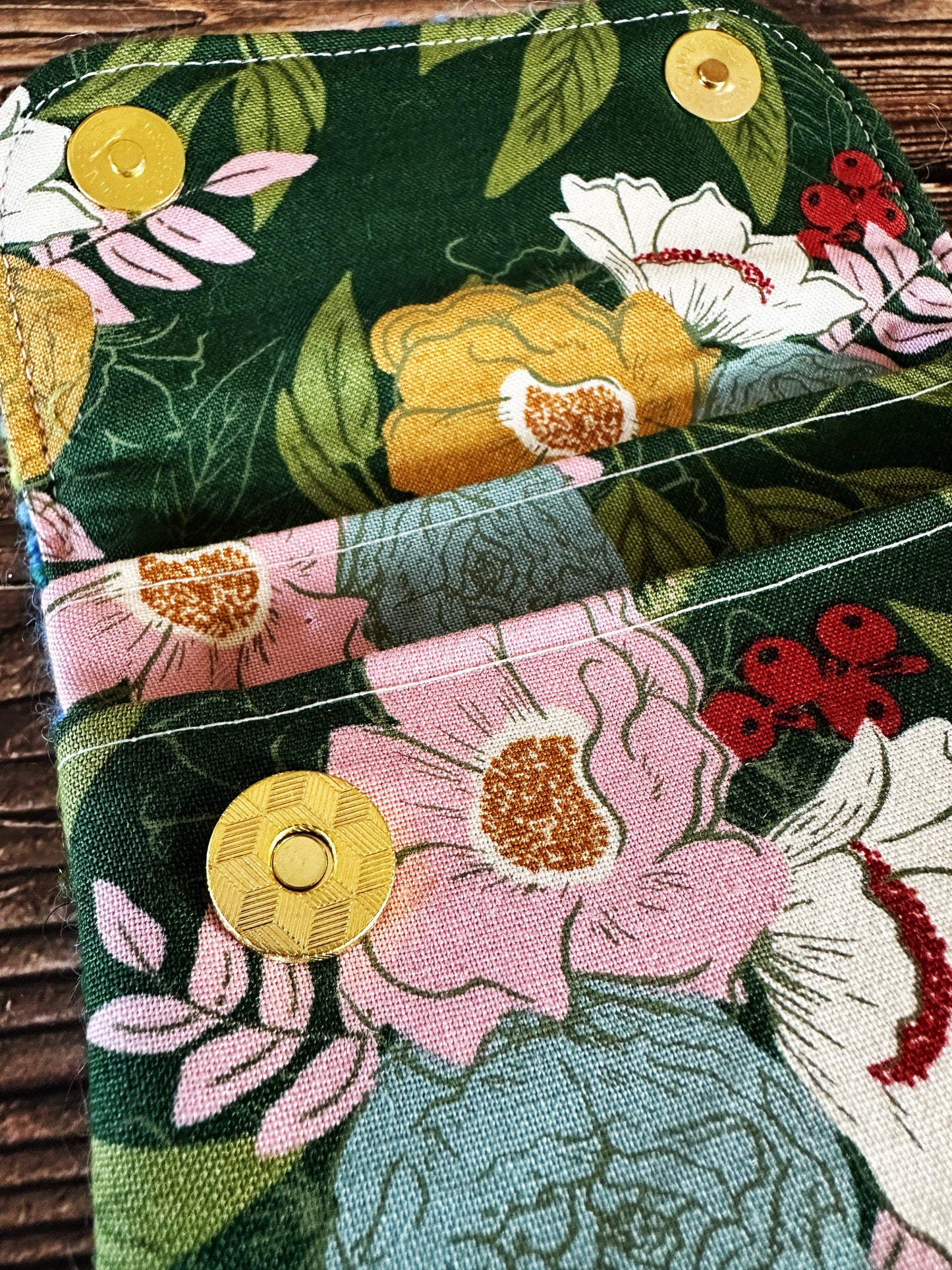 Elegant Flowers & Woven Wool Simple Card Wallet