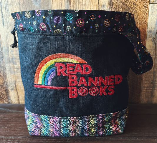 Read Banned Books Medium Project Bag