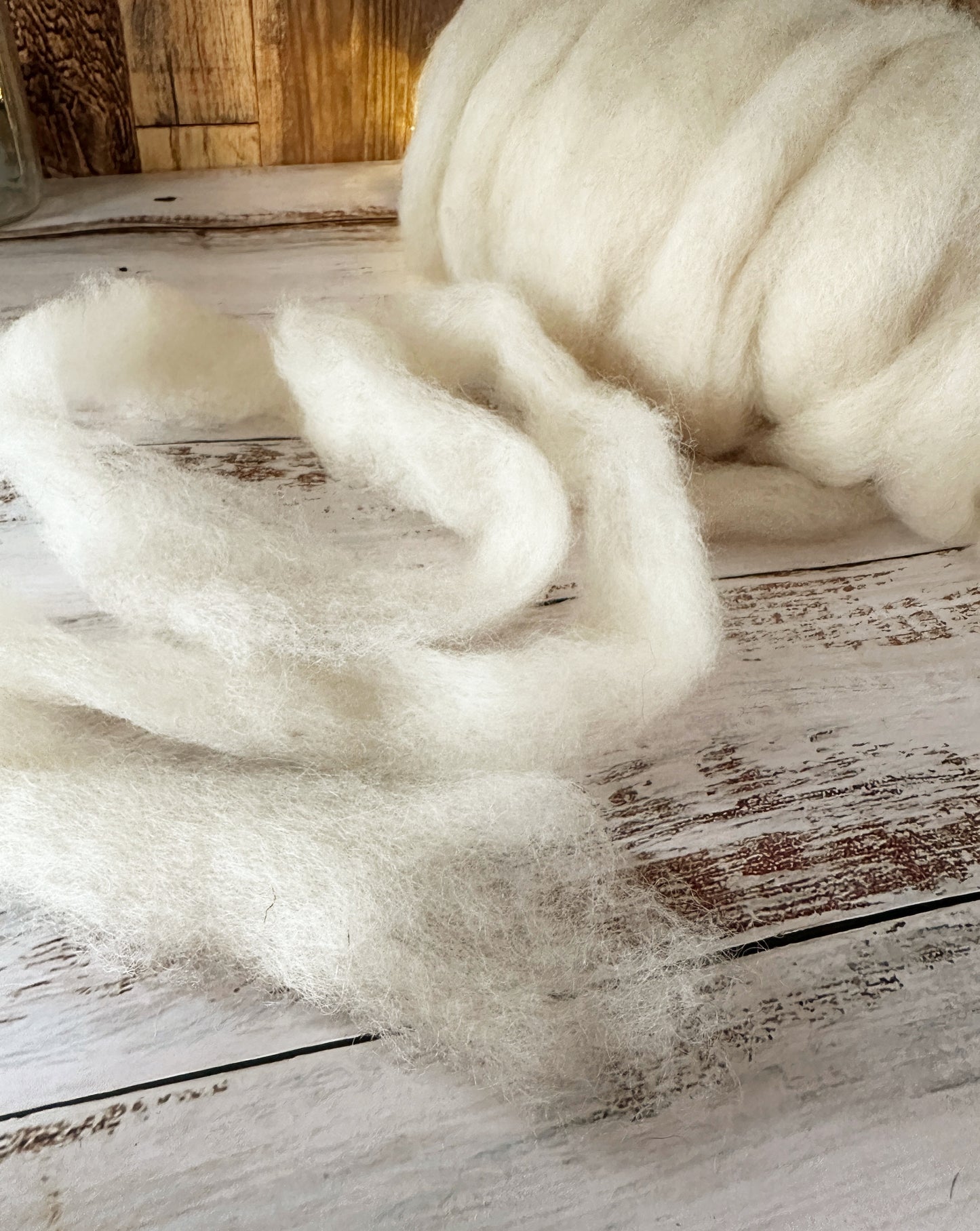Shetland Wool Roving from Georgia ~ 3 oz Bitty Bump