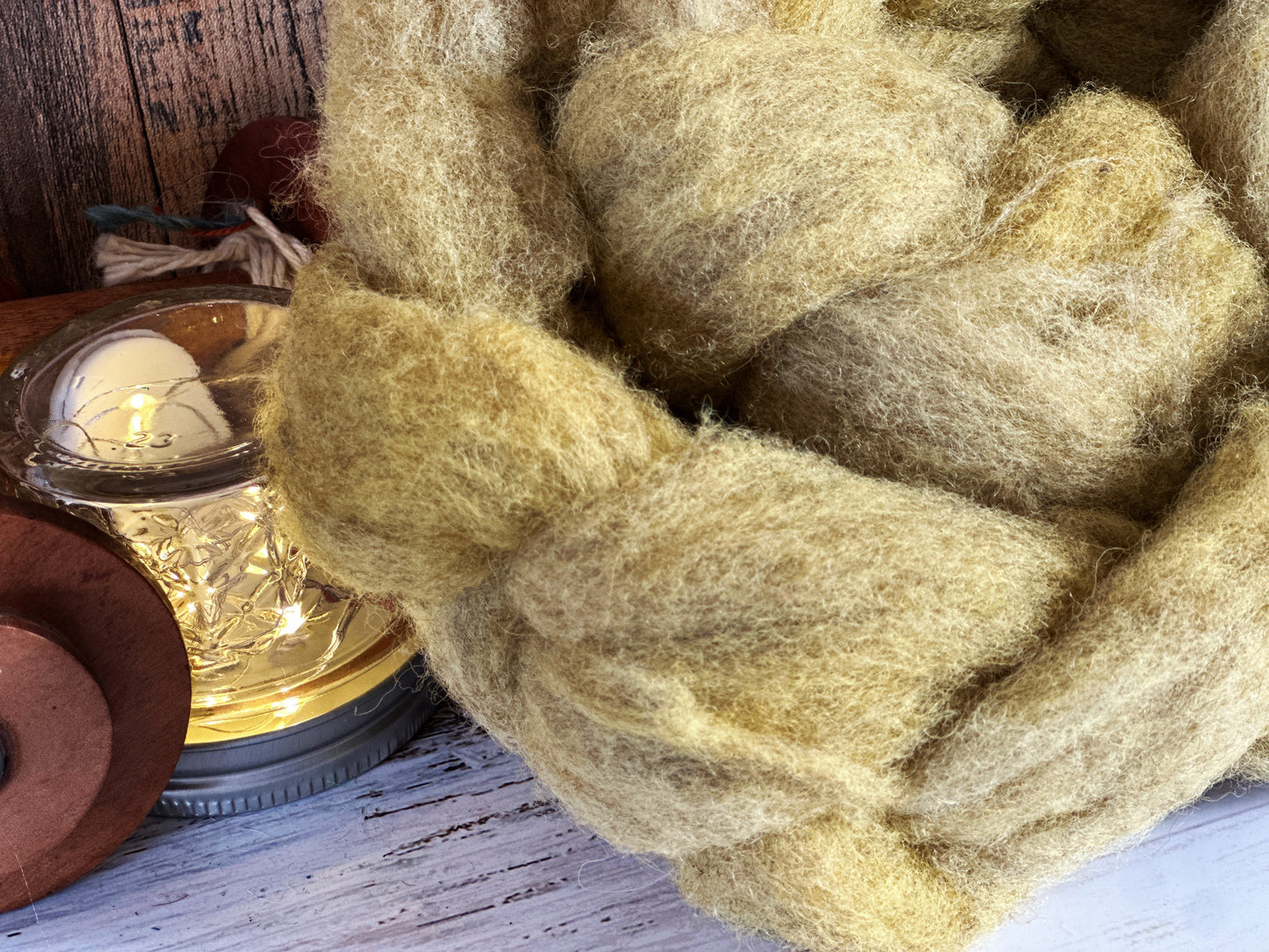 Duckling Yellow 80/20 Shetland and Southdown Heathered Wool Roving