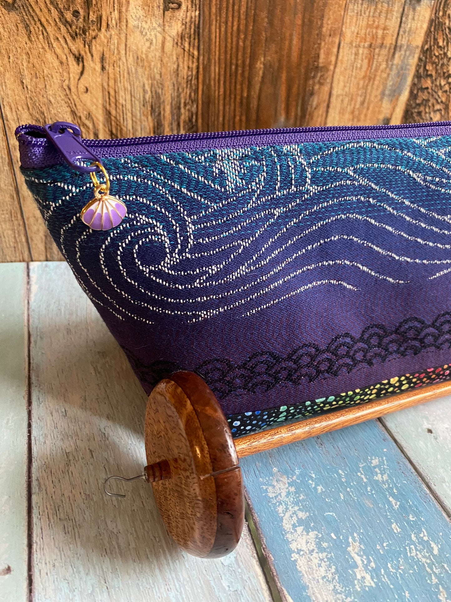 Large Sea Dragon Open Wide Spindle Bag