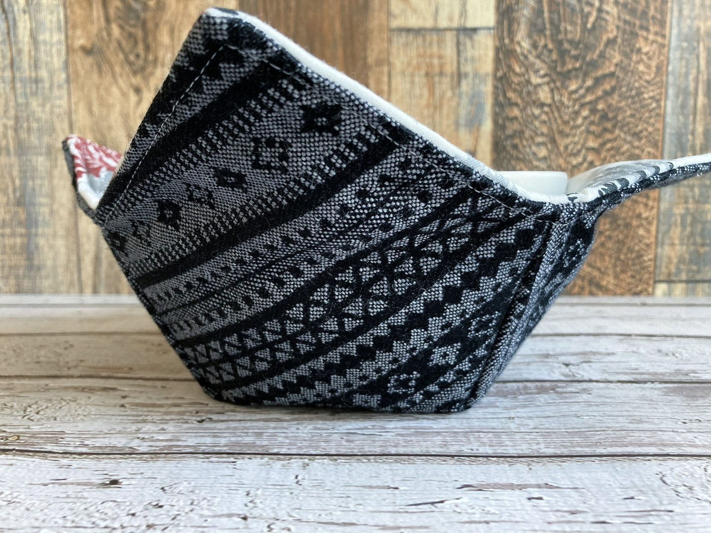North Woods Holiday Bowl Cozy