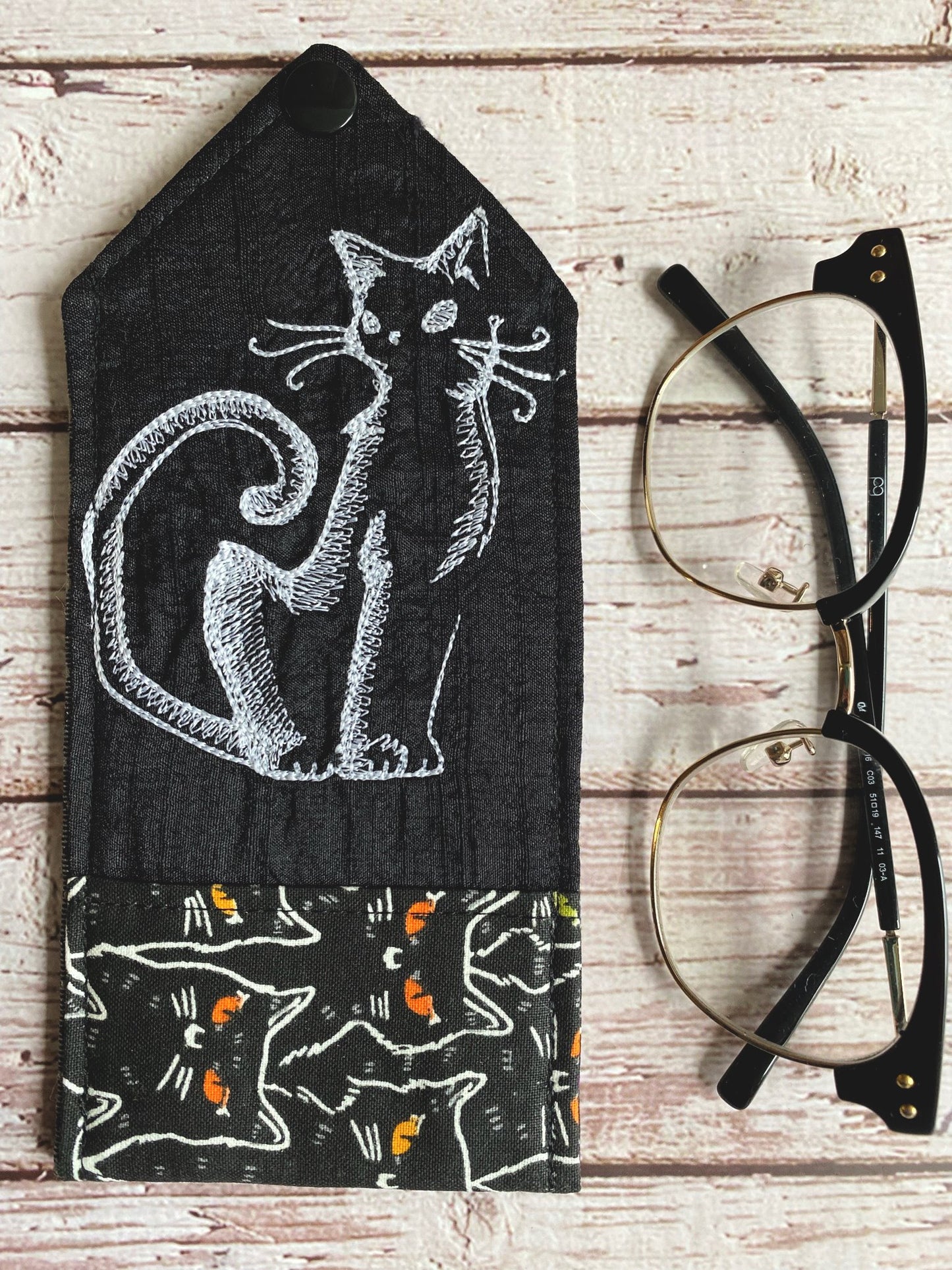 Glowing Kitty Padded Glasses Case