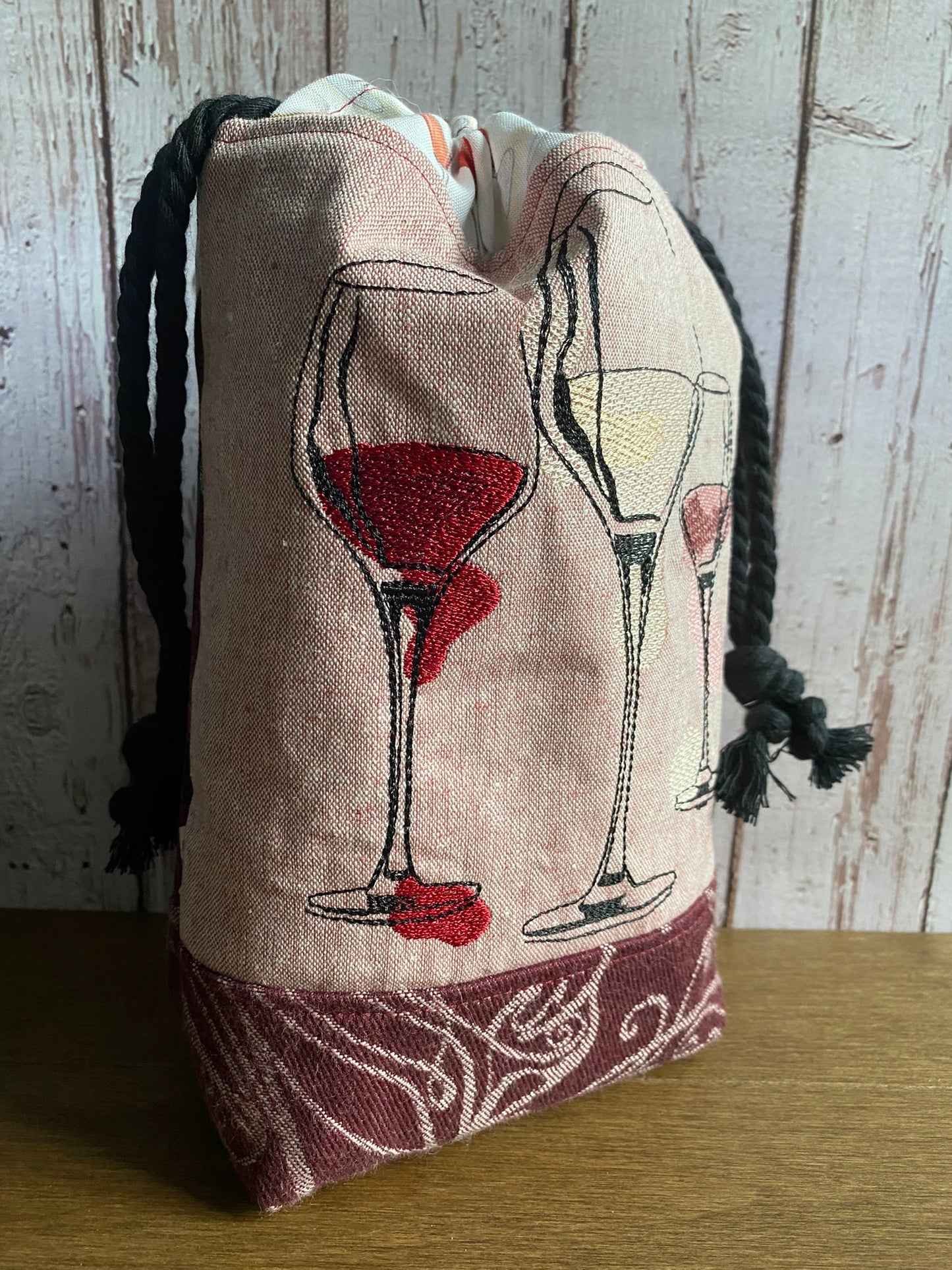Vineyards Drawstring Bag