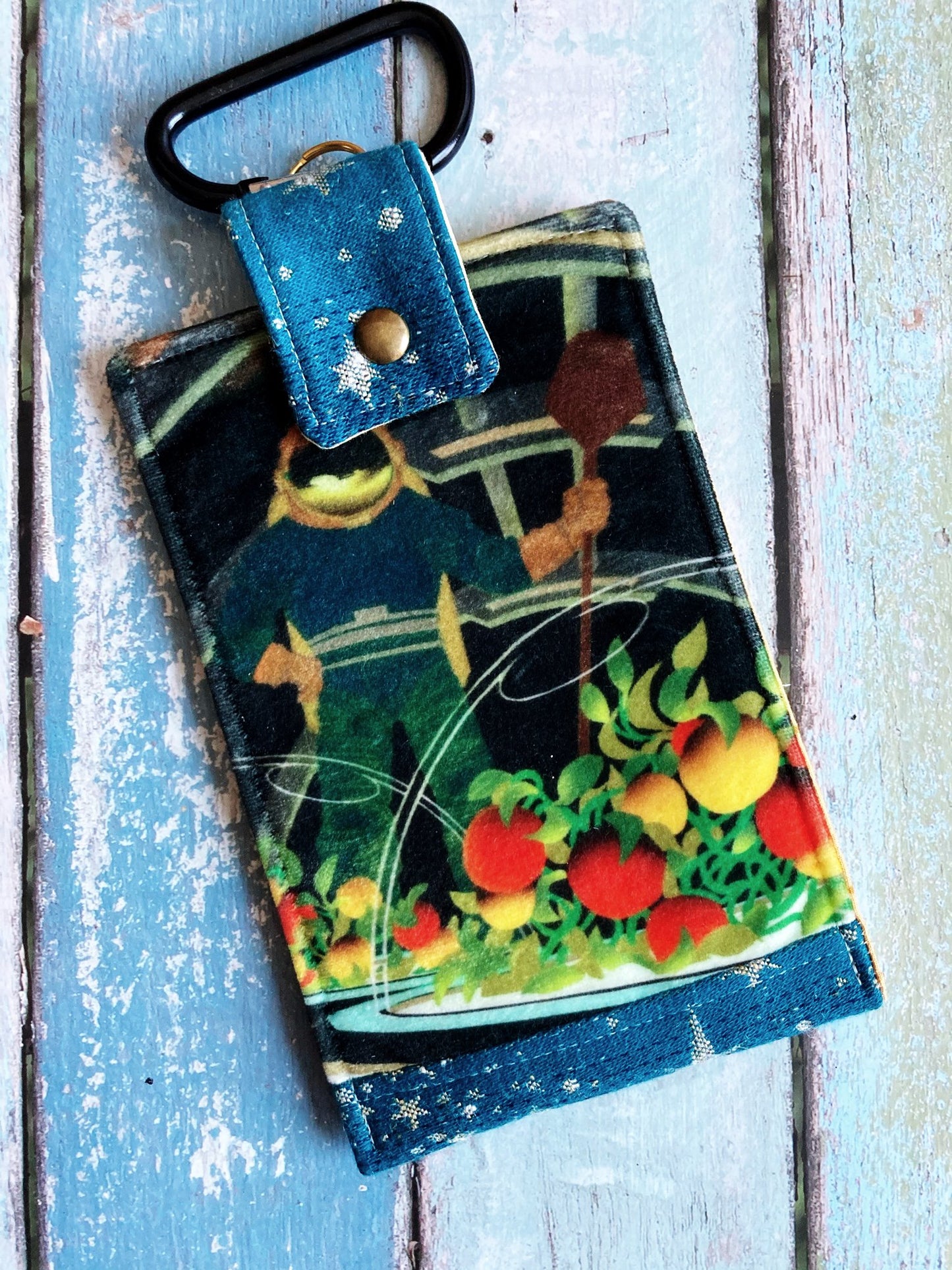 Farmers Wanted Mars Phone Pouch with Internal Card Pocket