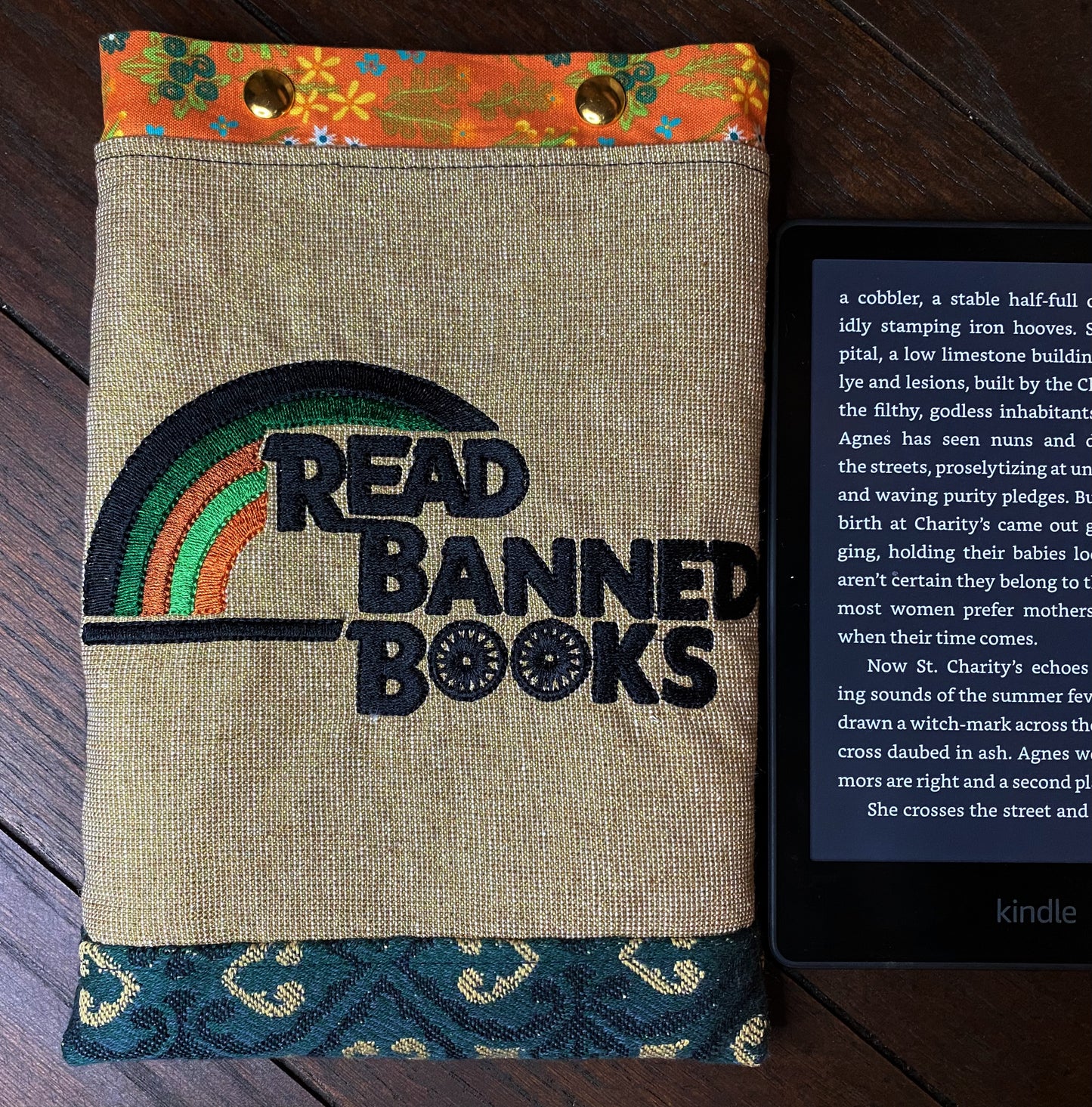 Green and Gold Read Banned Books E-Reader Sleeve with Easy Magnetic Snap Closure
