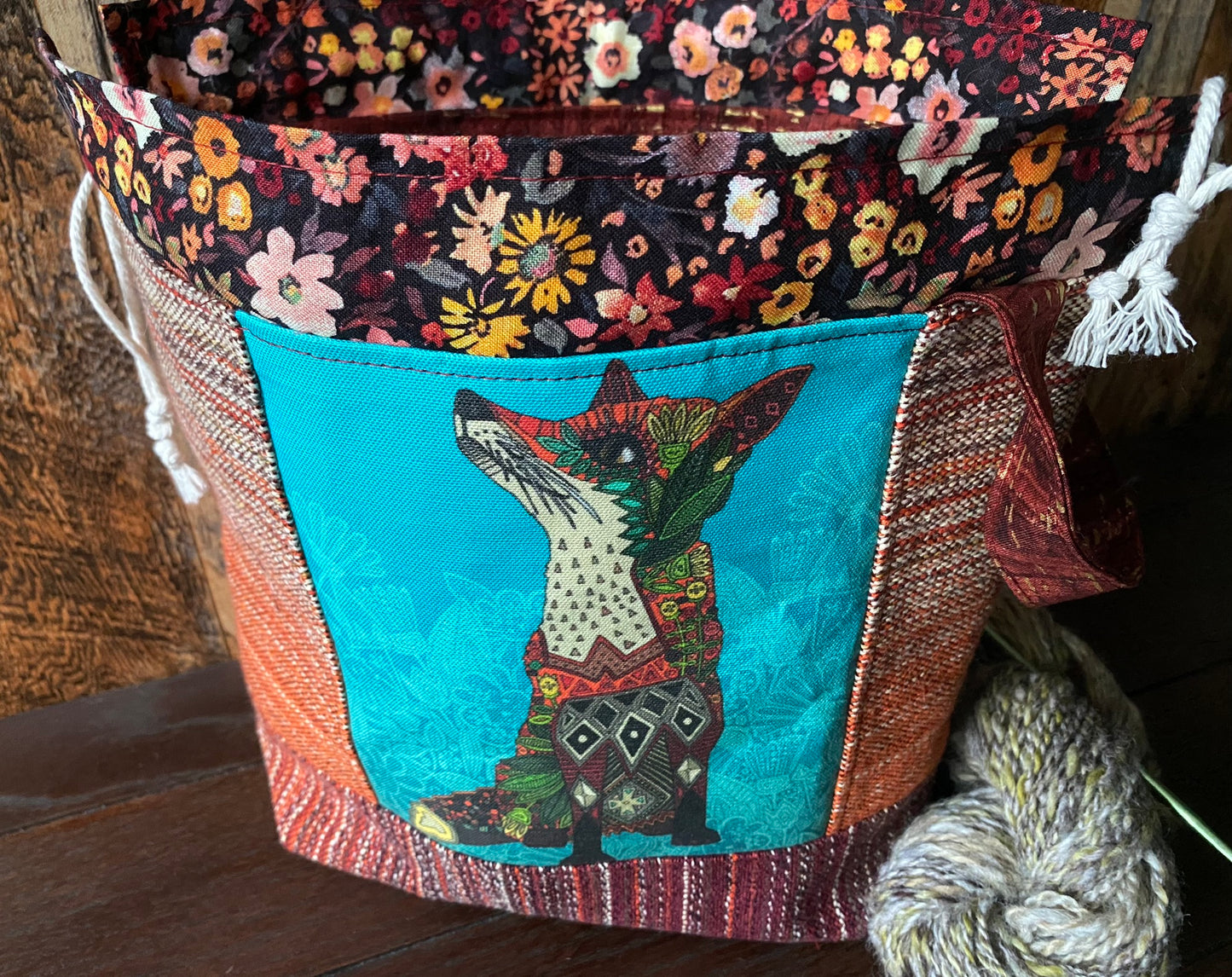 Meadow Foxes Medium Project Bag
