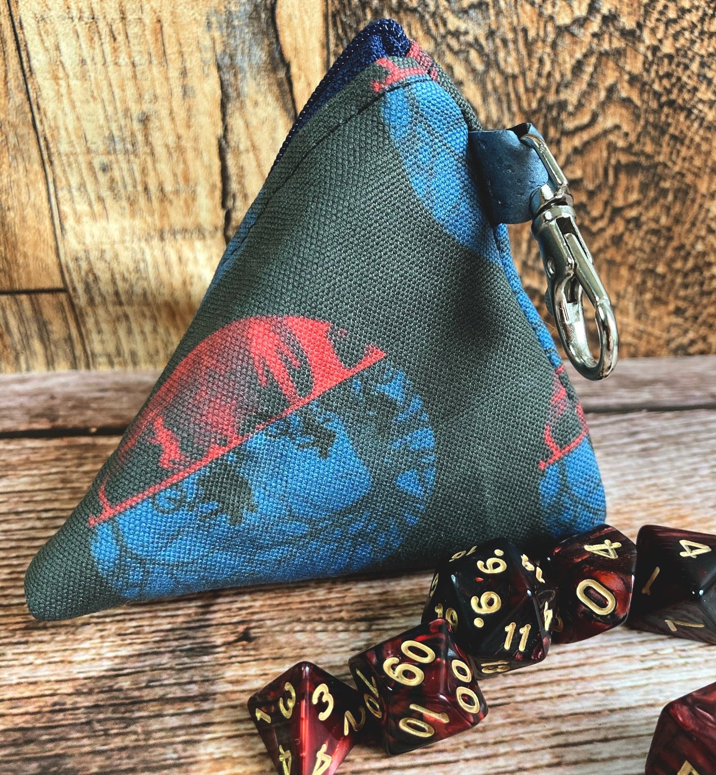 Upside Down 4 Sided Pyramid Dice and Trinket Bag
