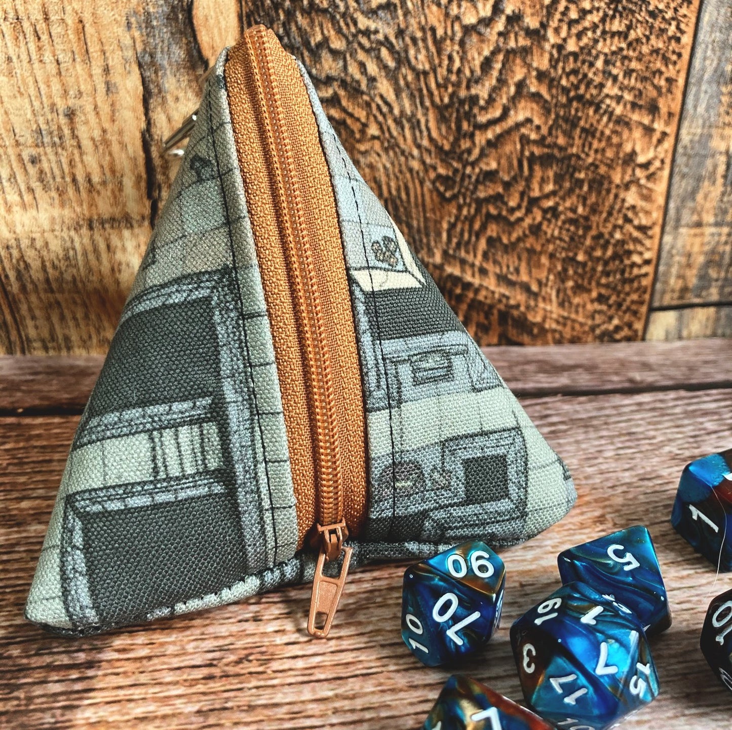 4 Sided Pyramid Dice and Trinket Bag