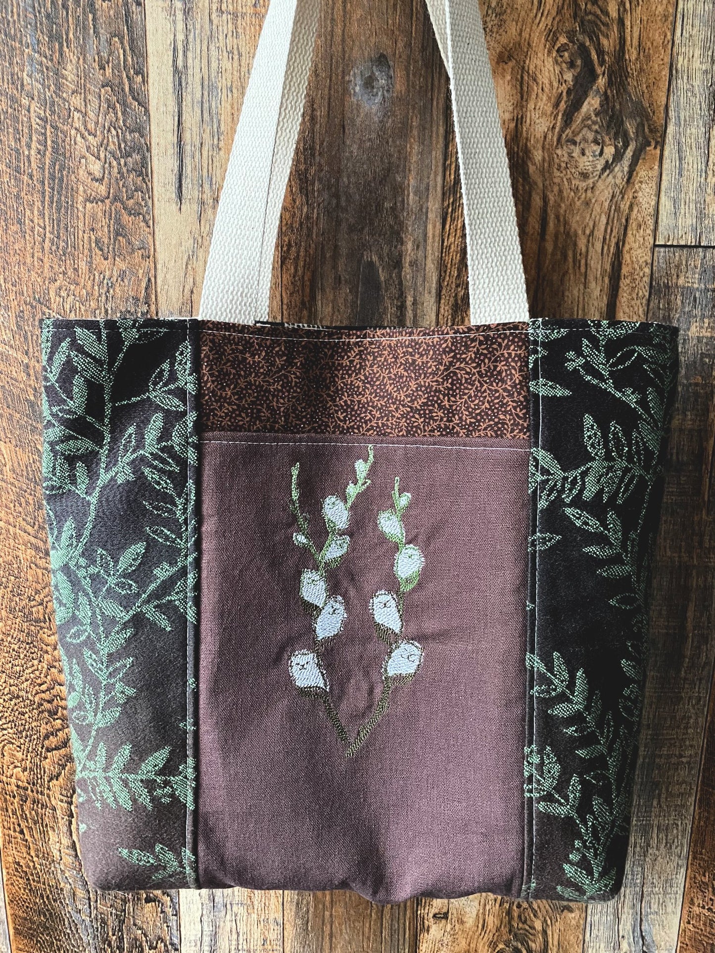 Kitty Willow Tote Bag