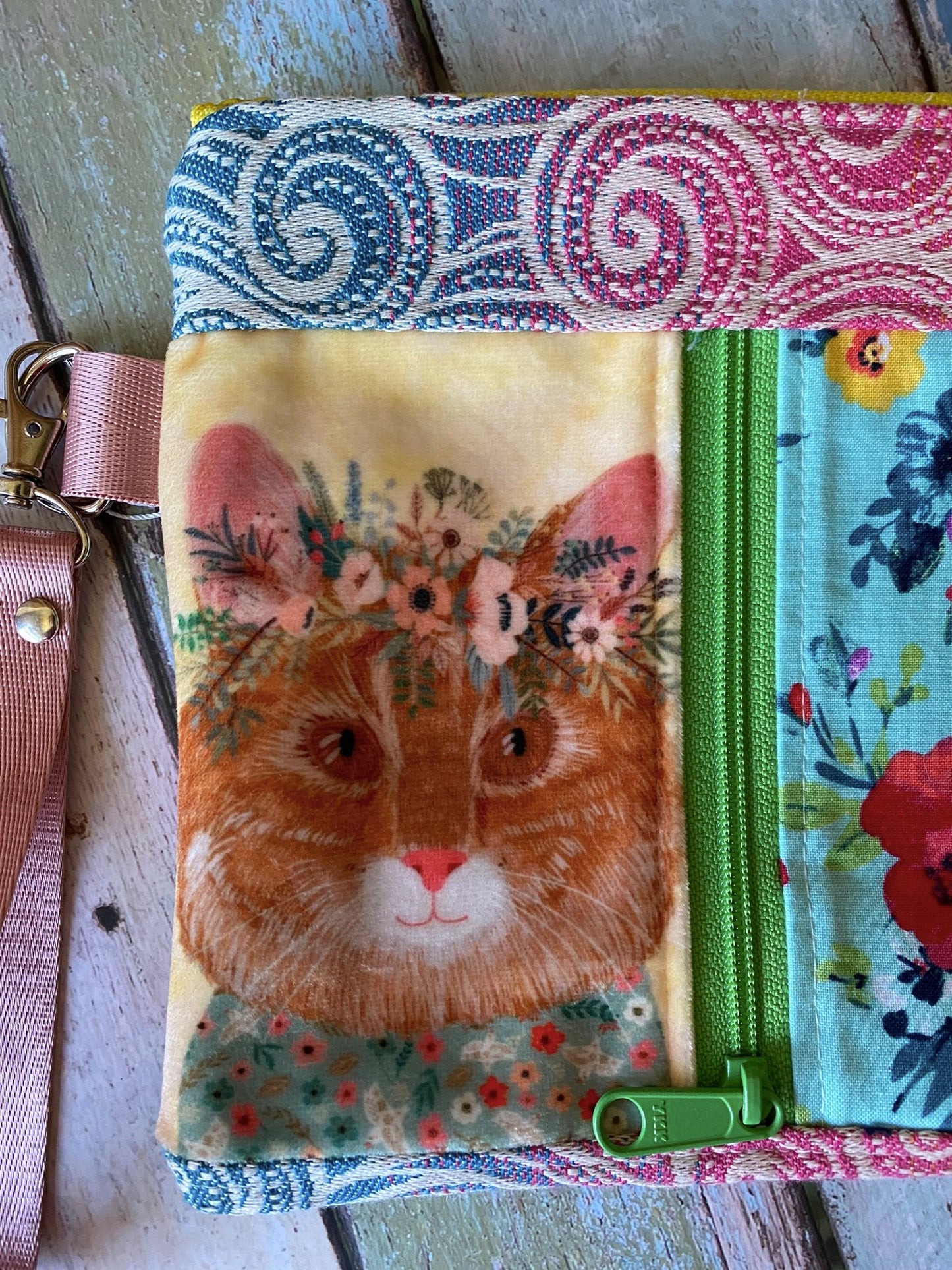 Cat and Flowers Double Pocket Zipper Clutch Bag