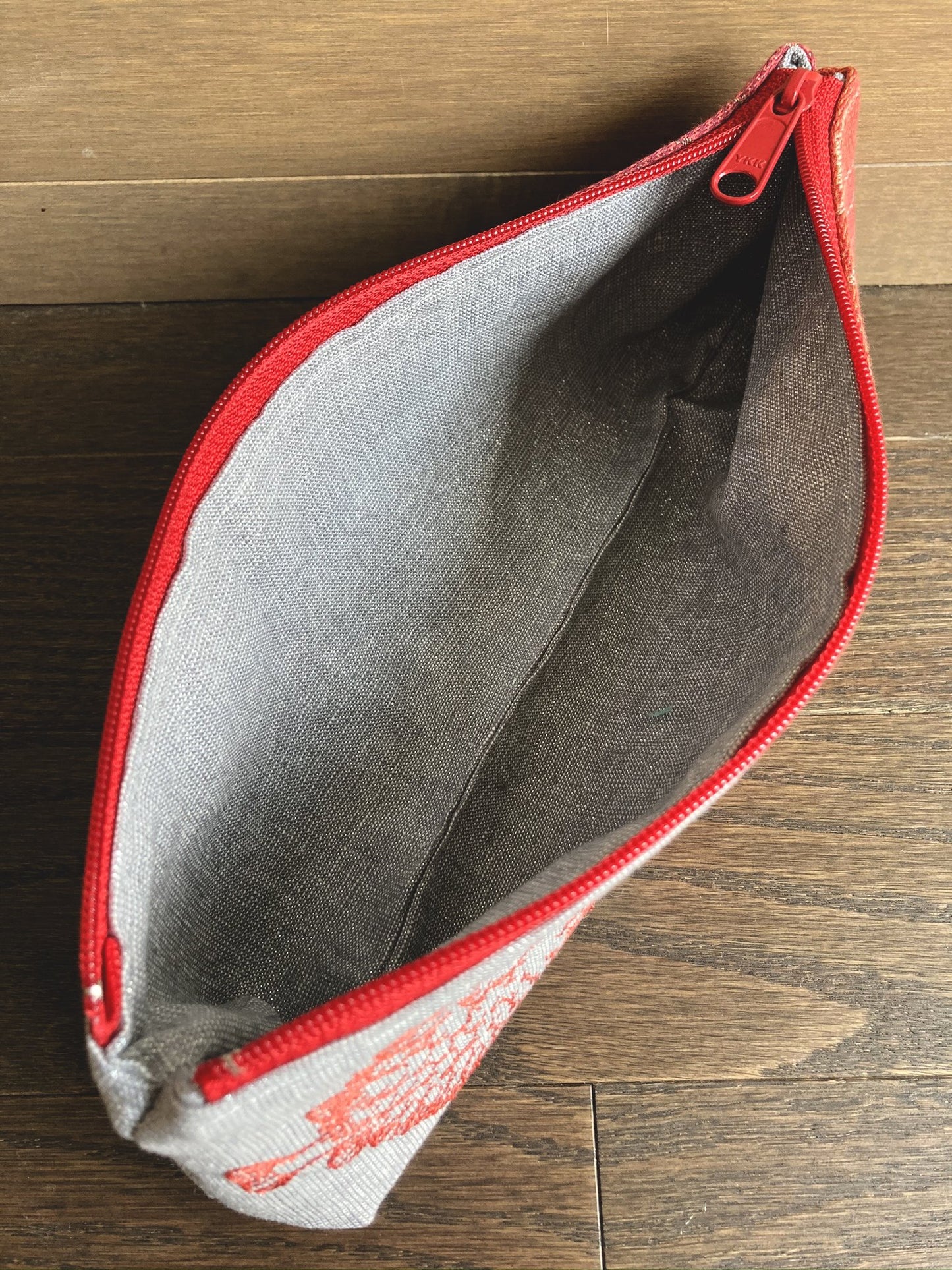 Pufferfish Long and Lean Zipper Bag
