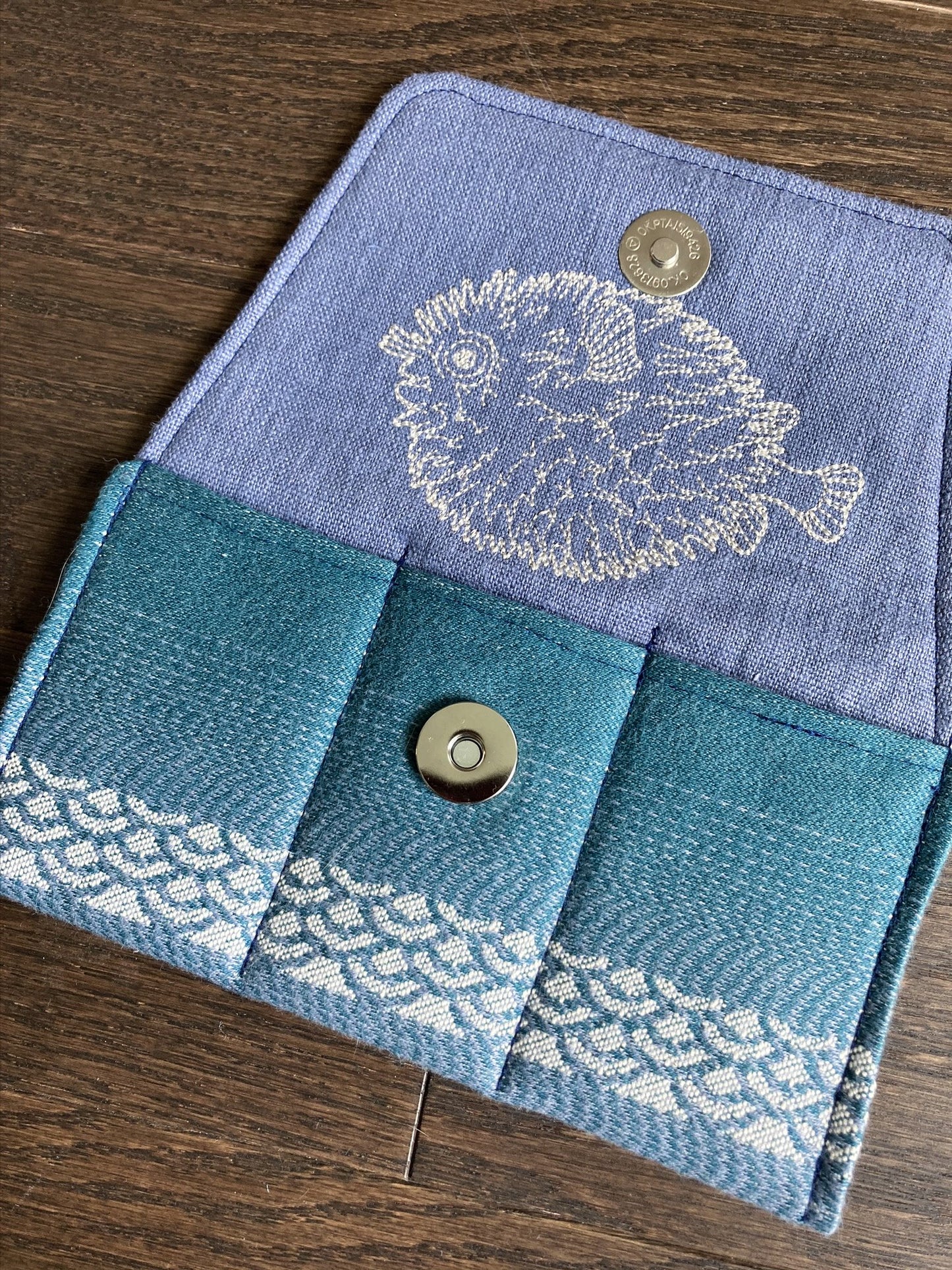 Pufferfish Essential Oil Day Pouch